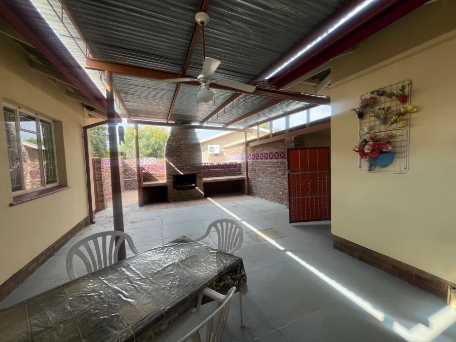 3 Bedroom Property for Sale in Groblershoop Northern Cape